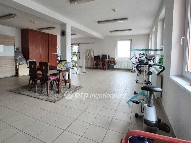 Eladó ház Budapest XIII. kerület, Angyalföld 674 nm