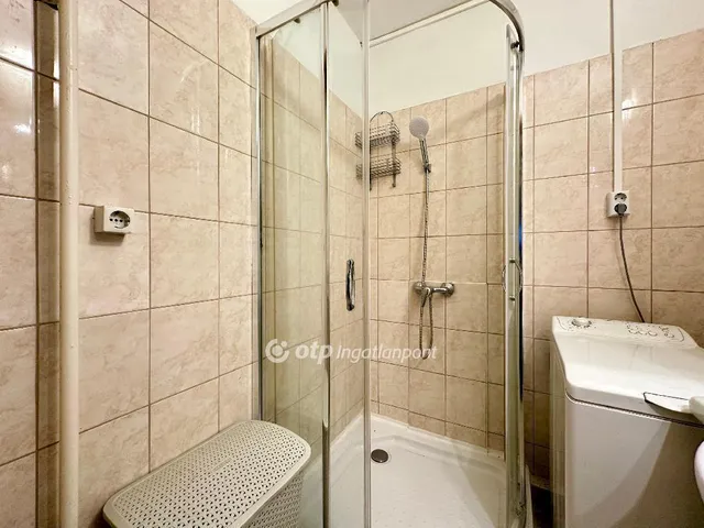 Eladó lakás Budapest III. kerület 52 nm