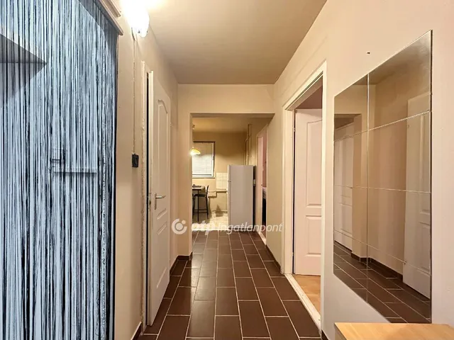 Eladó lakás Budapest III. kerület 52 nm