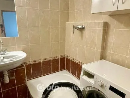 Eladó lakás Budapest III. kerület 51 nm