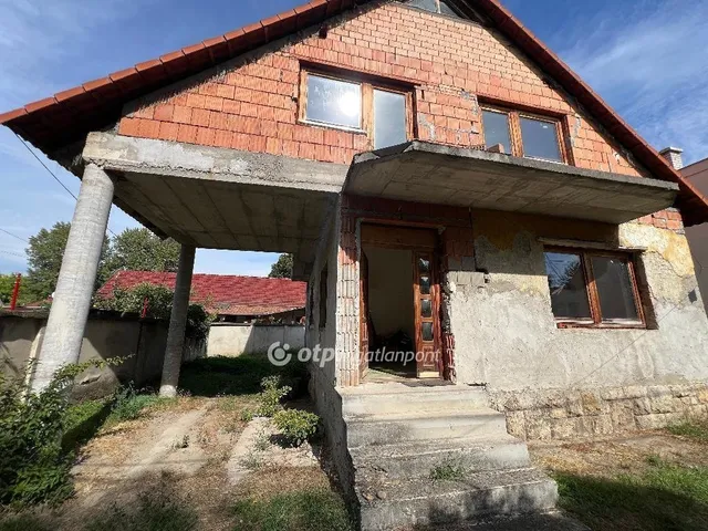 Eladó ház Budapest III. kerület, Csillaghegy 120 nm