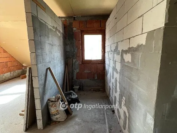 Eladó ház Budapest III. kerület, Csillaghegy 120 nm