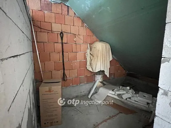 Eladó ház Budapest III. kerület, Csillaghegy 120 nm