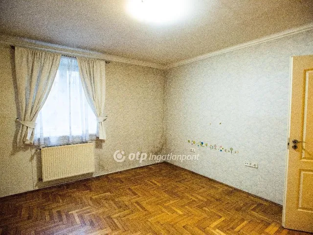 Eladó lakás Budapest II. kerület 70 nm