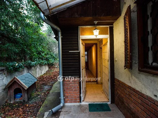 Eladó lakás Budapest II. kerület 70 nm