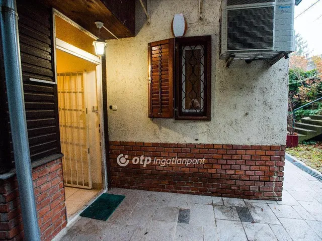 Eladó lakás Budapest II. kerület 70 nm