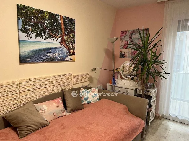 Eladó lakás Budapest XIII. kerület 72 nm