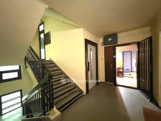 Eladó lakás Budapest III. kerület, Békásmegyer 57 nm