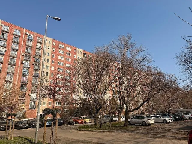 Eladó lakás Budapest III. kerület, Békásmegyer 57 nm