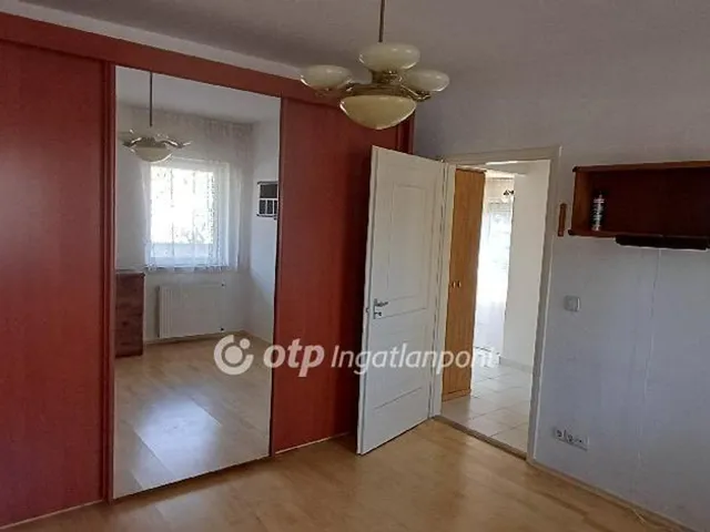 Eladó lakás Budapest III. kerület, Csillaghegy 77 nm