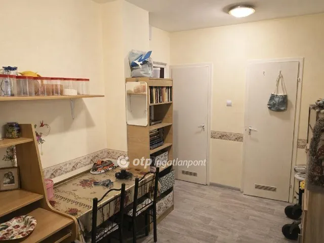 Eladó lakás Budapest III. kerület, Békásmegyer 52 nm