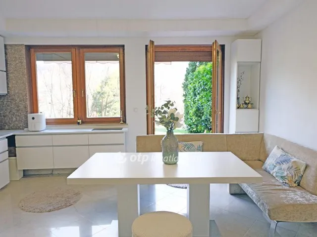 Eladó lakás Budapest II. kerület, Hárshegy 73 nm