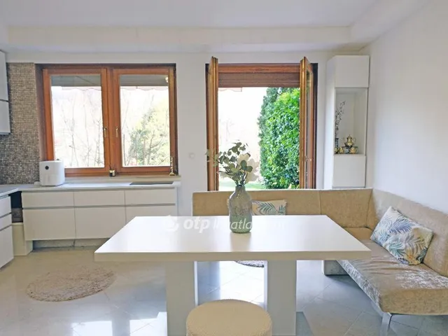 Eladó lakás Budapest II. kerület, Hárshegy 73 nm