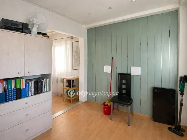 Eladó üdülő és hétvégi ház Budapest XIII. kerület, Népsziget 96 nm