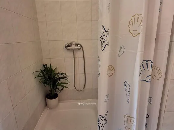 Eladó lakás Budapest II. kerület, Törökvész 72 nm