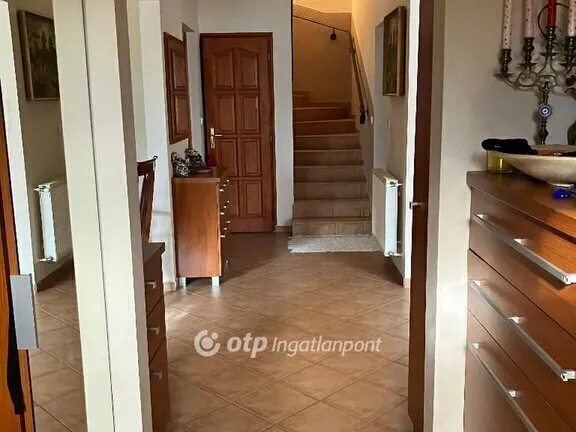 Eladó ház Dunakeszi 133 nm