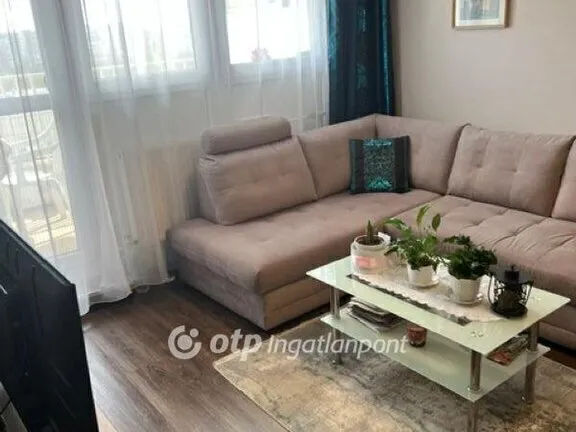 Eladó lakás Budapest III. kerület, Békásmegyer 50 nm