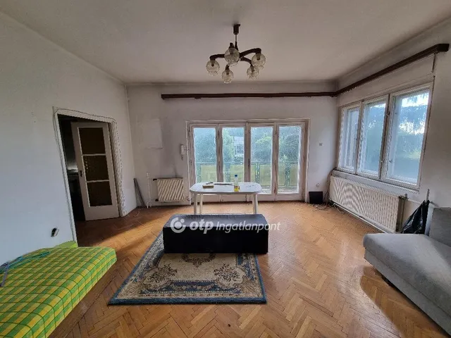 Eladó ház Budapest III. kerület 190 nm