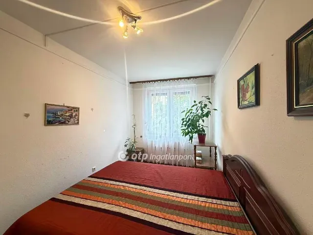 Eladó lakás Budapest IV. kerület 74 nm