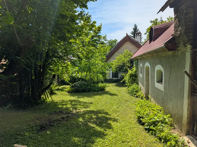 Eladó ház Balatonhenye 107 nm