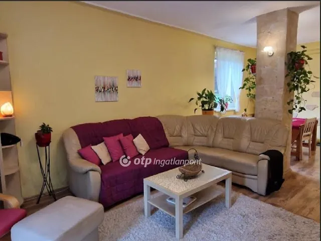 Eladó ház Budapest II. kerület 98 nm