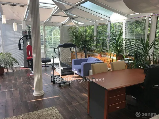 Eladó lakás Budapest II. kerület 156 nm