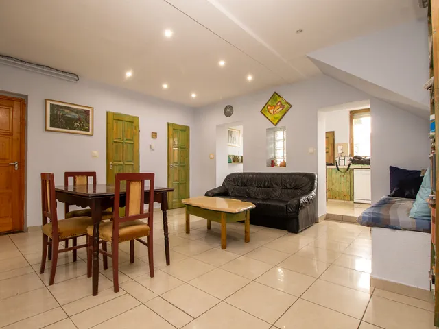 Eladó ház Dunakeszi, Karácsony Sándor utca 202 nm