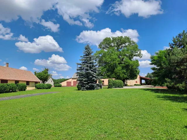 Eladó kereskedelmi és ipari ingatlan Lábod 506 nm