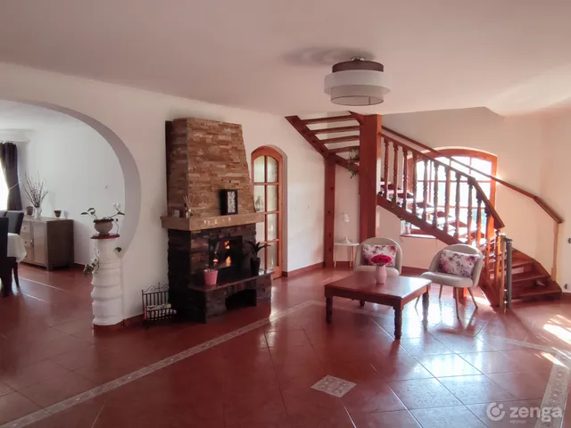 Eladó ház Érd, Parkváros 229 nm