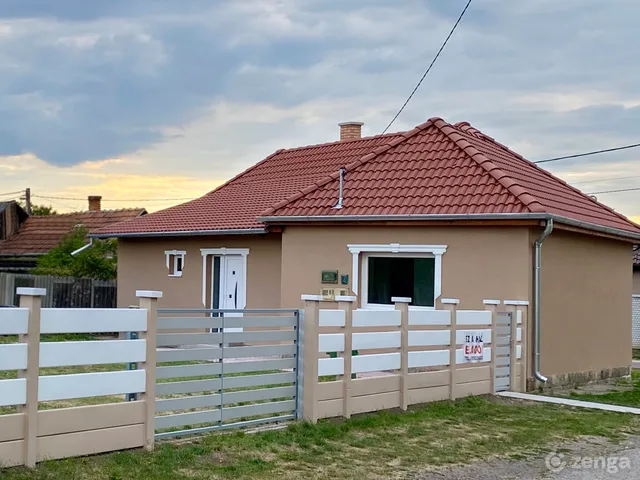Eladó ház Jászárokszállás 75 nm
