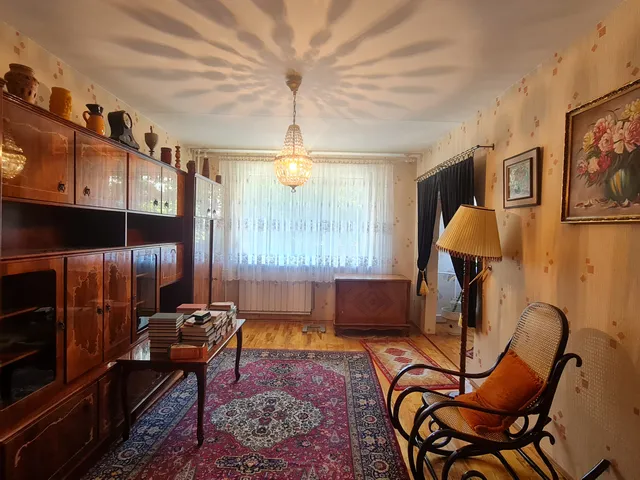 Kiadó lakás Budapest XIII. kerület, Angyalföld, Gyöngyösi 64 nm