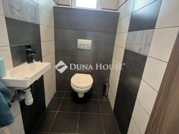 Eladó ház Szeged 240 nm