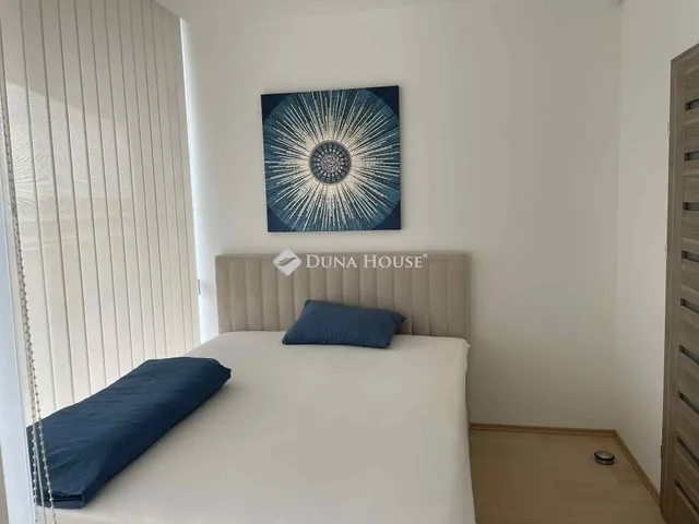 Eladó lakás Szeged 195 nm