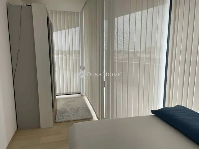 Eladó lakás Szeged 195 nm