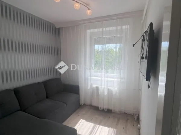 Eladó lakás Szeged 70 nm