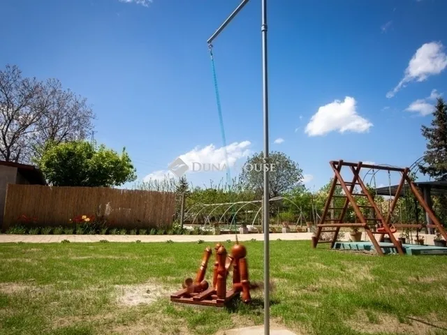 Eladó ház Szeged 341 nm