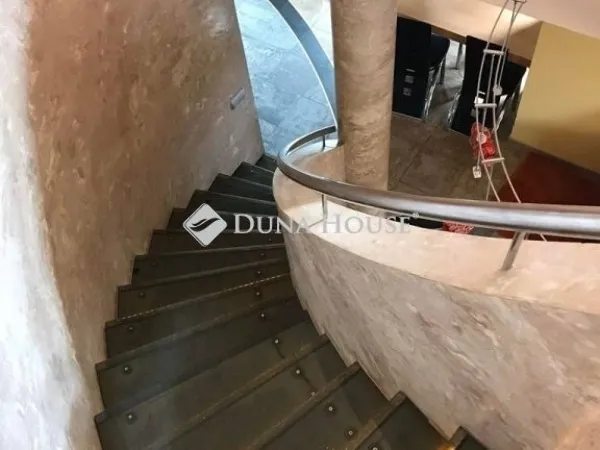 Eladó ház Szeged 201 nm