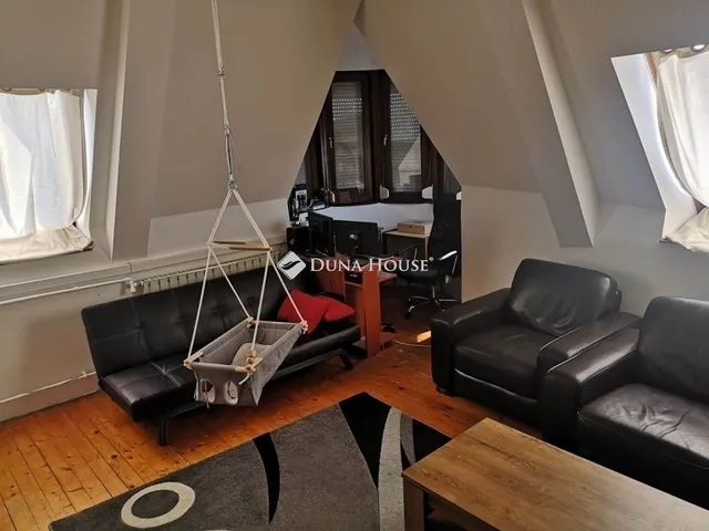 Eladó lakás Szeged 96 nm