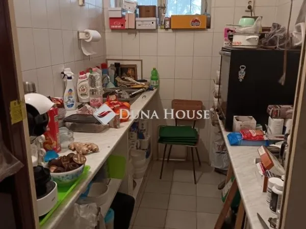 Eladó kereskedelmi és ipari ingatlan Szeged 190 nm
