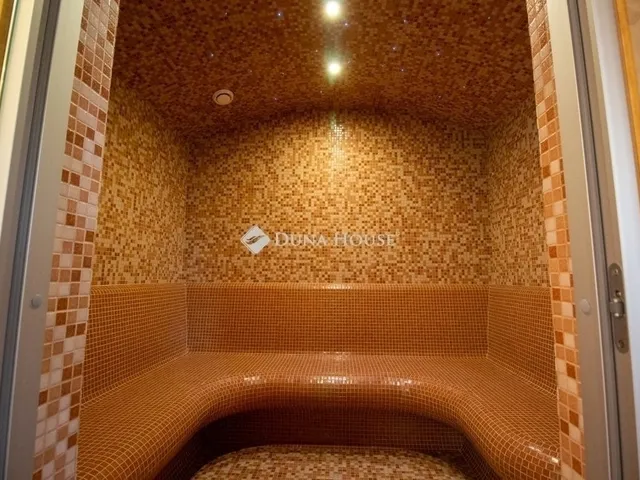 Eladó ház Szeged 550 nm