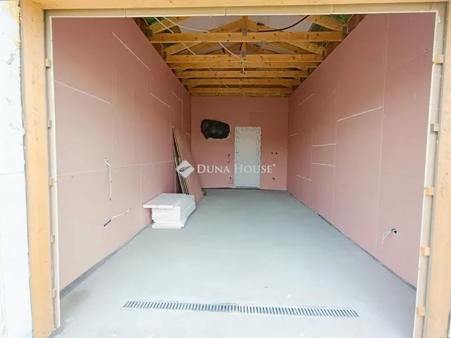 Eladó ház Deszk 172 nm