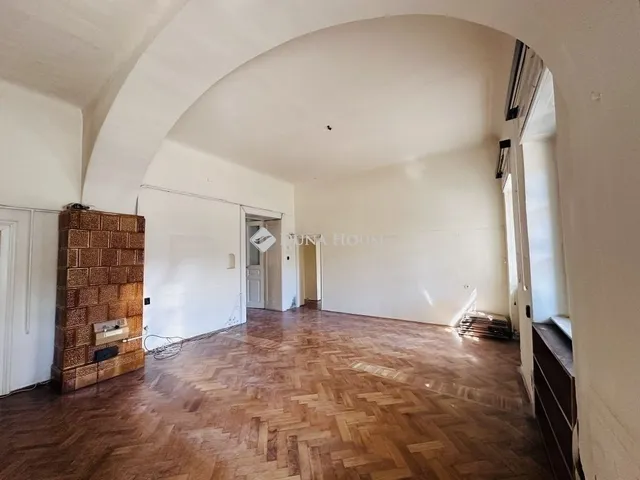 Eladó lakás Szeged 123 nm