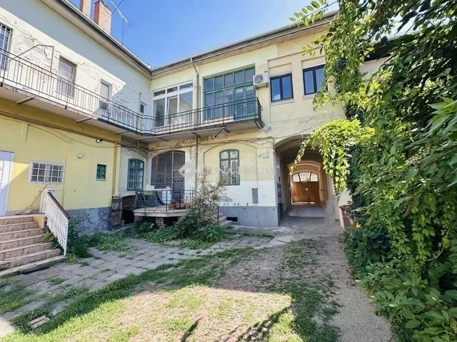 Eladó lakás Szeged 123 nm