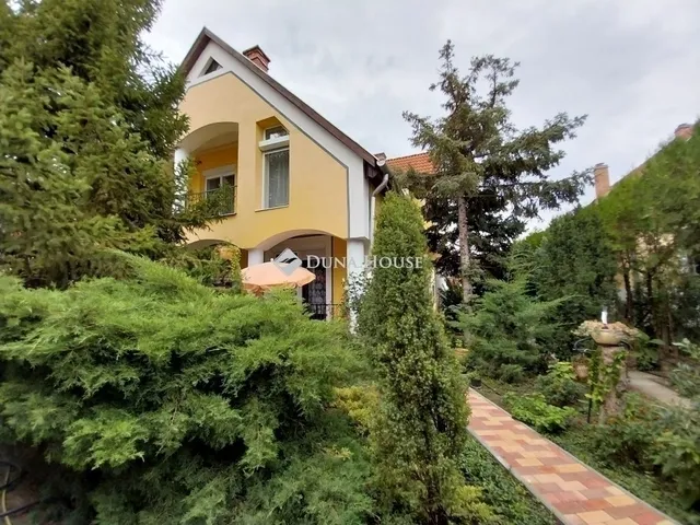 Eladó ház Szeged 166 nm