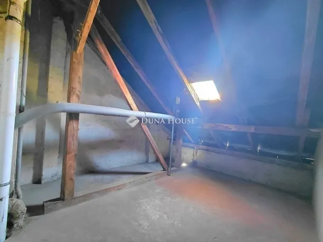 Eladó lakás Szeged 21 nm