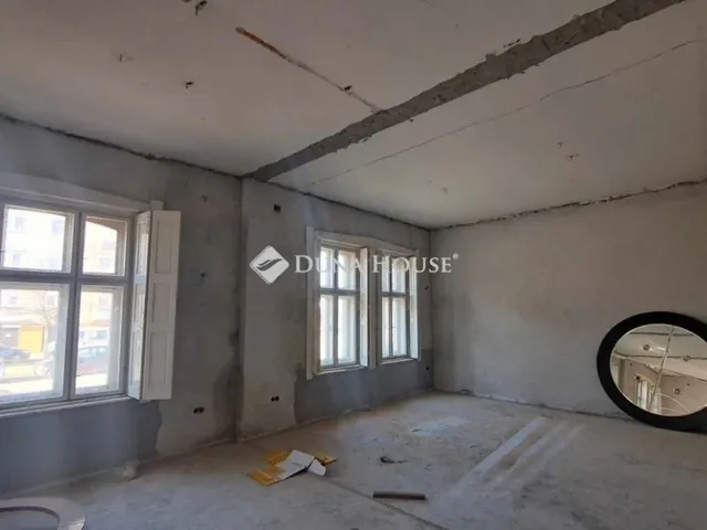 Eladó ház Hódmezővásárhely 279 nm