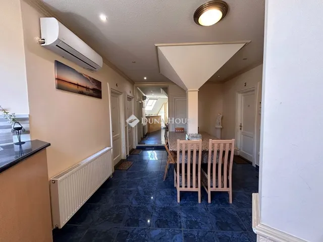 Eladó lakás Baja 135 nm