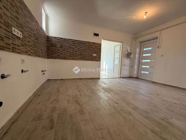 Eladó ház Kecskemét 57 nm