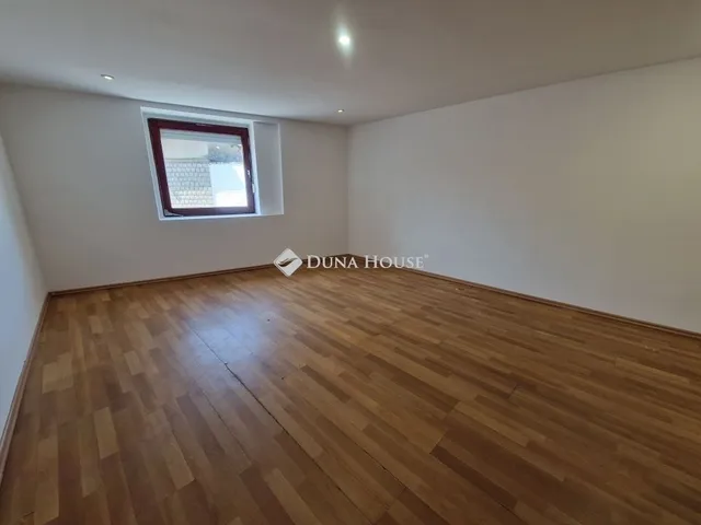 Eladó ház Baja 61 nm