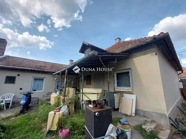 Eladó ház Baja 85 nm